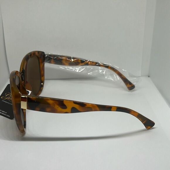 Giselle Butterfly Tortoise Oversized Women’s Sunglasses - Picture 2 of 3